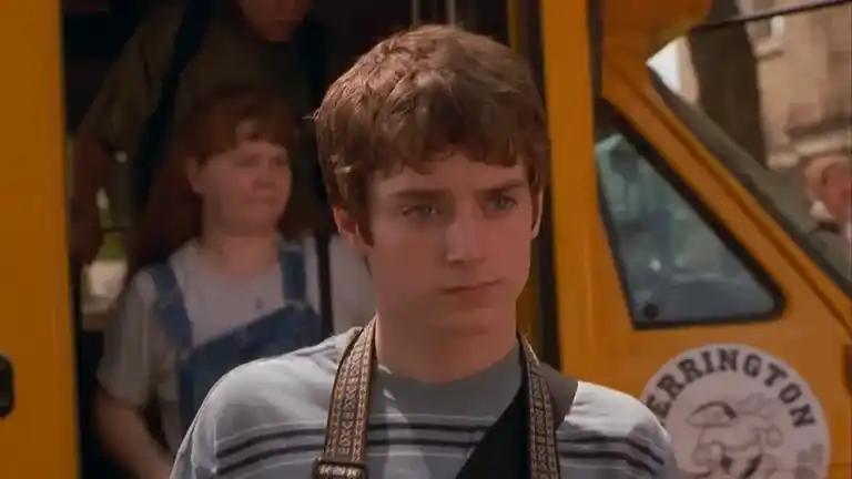 Elijah Wood im Film Faculty