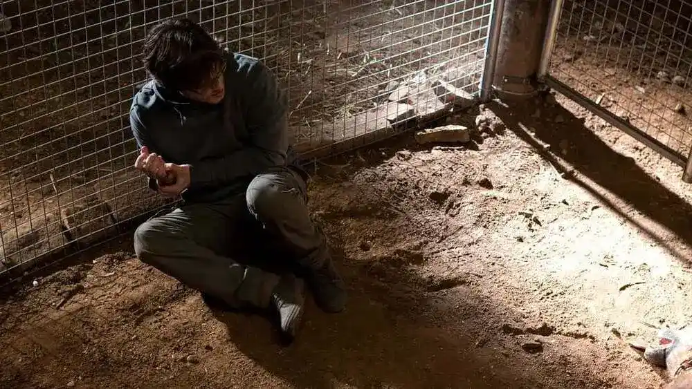 Camp - Tödliche Ferien: Aufregender Horror - Stream (2015) Ein Junge im Camp