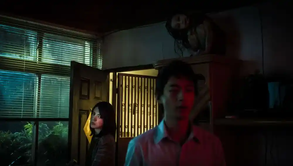 Ein Mädchen und ein Junge