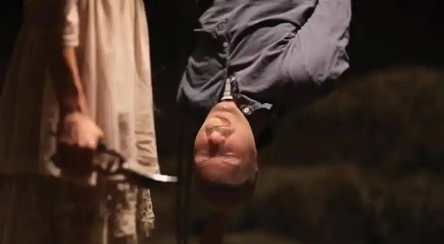 Ein Mädchen und ein Junge