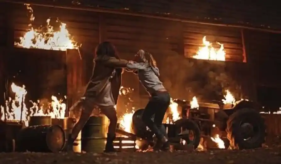 Der Kampf von zwei Jugendlichen