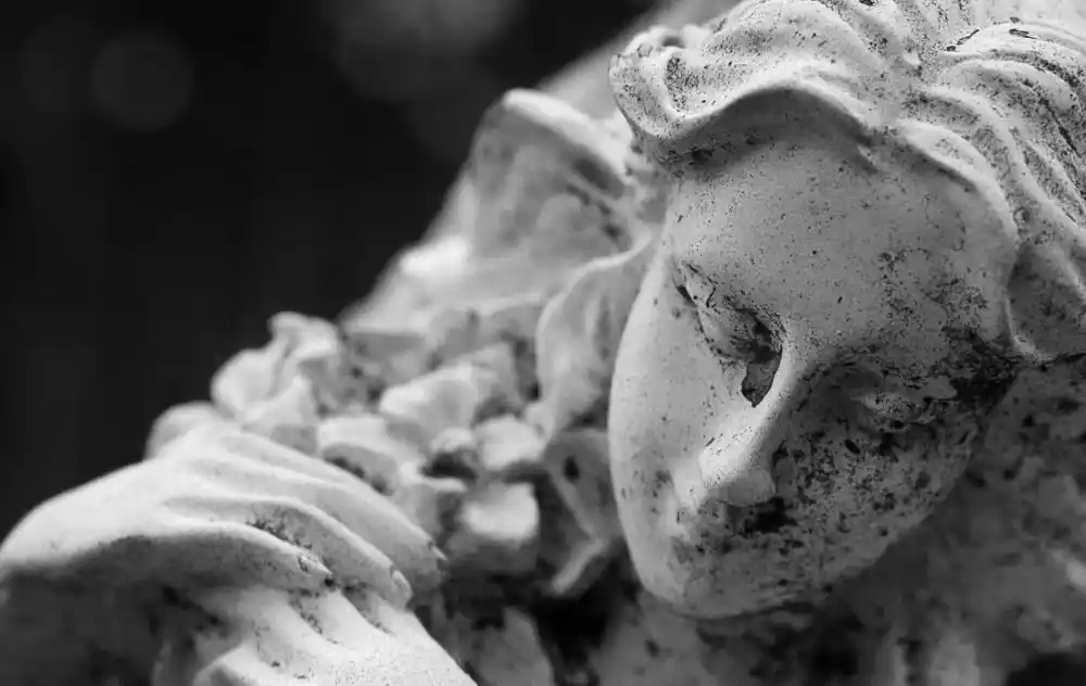 Die Statue einer Frau