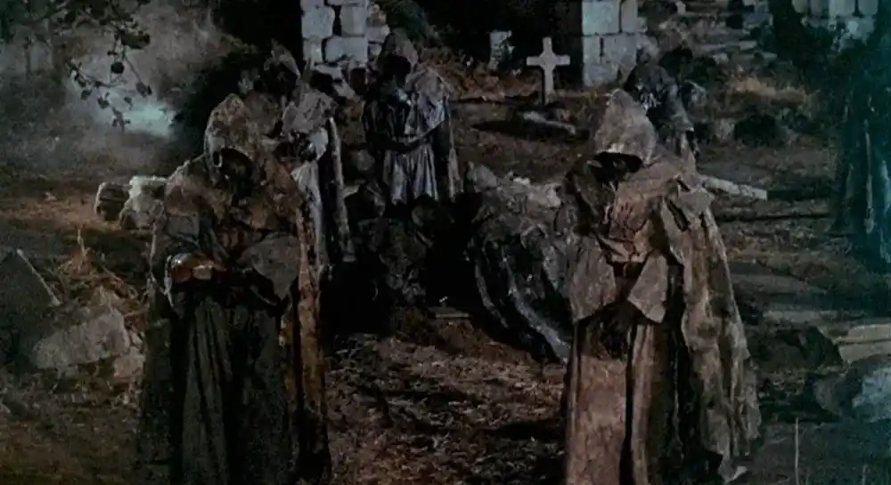 Mehrere untote Tempelritter