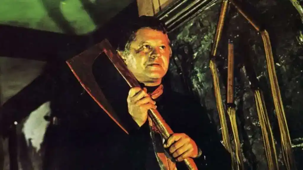 Ein Mann mit einer Axt in Totentanz der Vampire