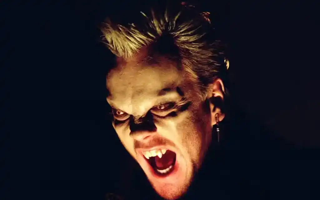 Kiefer Sutherland als Vampir